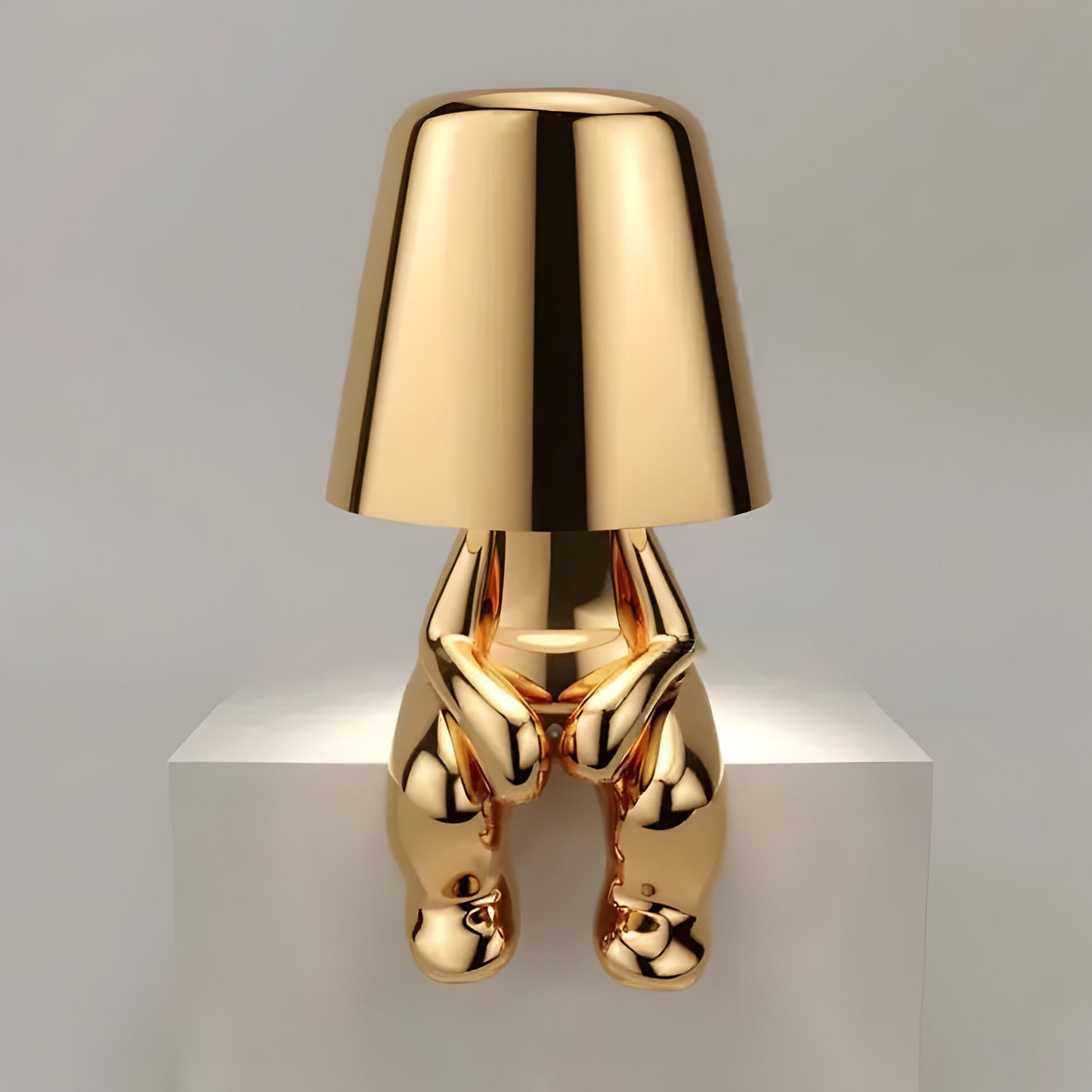 iLED Golden Man Lamp